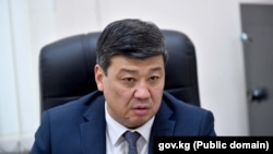 Бакыт Төрөбаев. 