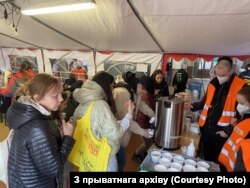 Центр для прийняття українських біженців на головному вокзалі Праги, Чеська республіка. Березень 2022 року