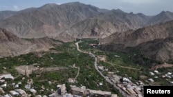 Ճանապարհ Սյունիքի մարզի Մեղրիի տարածաշրջանում, արխիվ