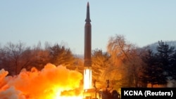 Հյուսիսային Կորեան հրթիռ է փորձարկում, արխիվ