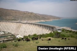 Кемпир-Абад суу сактагычы.