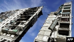 Мариуполдо талкаланган үйлөр. 