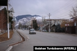 Абсамат Масалиев атындагы көчө.