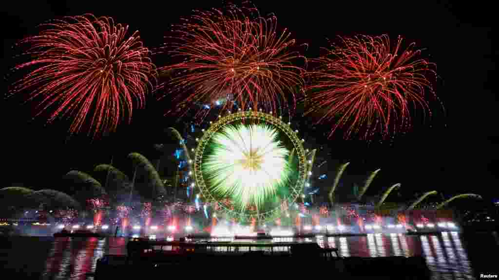 Лондондогу түркүн түс жарык.&nbsp;