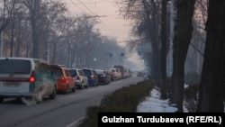 Одна из улиц Бишкека. 