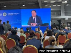 Встреча акима Алматы Ерболата Досаева с жителями города. 14 апреля 2022 года