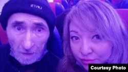 Dissident Aron Atabek and his daughter Alma Nutysheva soon after his release in October 2021 after serving most of an 18-year prison sentence.