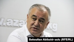 Омурбек Текебаев.