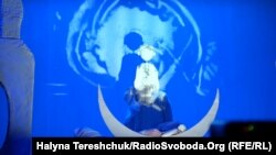 У ляльковому театрі маленькі переселенці можуть дивитись вистави