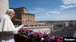 Рим папасынын “Дүйнөгө жана шаарга”  кайрылуусу. 17-апрель, 2022-жыл