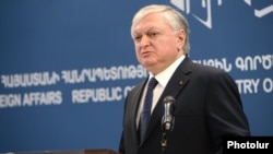 Արտգործնախարար Էդվարդ Նալբանդյան, արխիվ