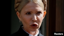 Юлія Тимошенко під час спільної прес-конференції з Міхеїлом Саакашвілі. Львів, 11 вересня 2017 року