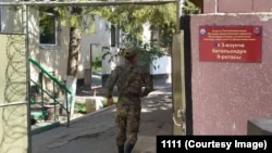 Аялдар абагынын жанындагы  казарма. Степное айылы.