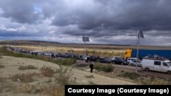 Черга на пункті перетину кордону Росії з Кахастаном, вересень 2022 року