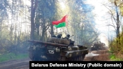 Перасоўваньне вайсковай тэхнікі ў рамках праверкі сілаў рэагаваньня ў траўні 2022 году. Ілюстрацыйнае фота