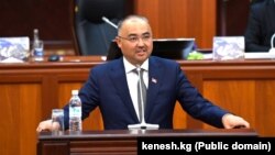 Нурланбек Шакиев.