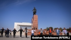 Cөз эркиндигин коргогон марштын катышуучулары, 14-октябрь, 2022-жыл.