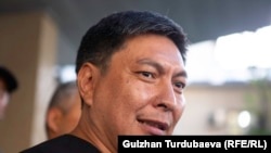 Болот Темиров.