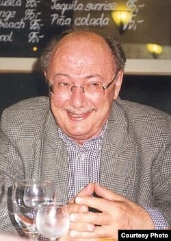 Историк Владимир Тольц, один из ведущих сотрудников Русской службы в 1990-е-2020-е годы. Фото Ивана Толстого