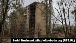 Зруйновані житлові будинки в Костянтинівці, вересень 2025 року