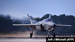 Ամերիկյան արտադրության F-35B Lightning II կործանիչ, արխիվ