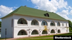 Колишній Будинок бурси в Новгород-Сіверську. Будівля 17-го століття