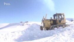 Ак-Сайда калың кардан байланыш үзүлдү