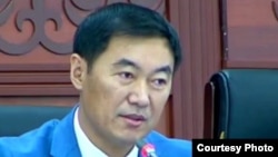 Эмил Токтошев.