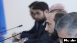 Armenia -- Արարատ Միրզոյան