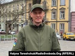 Невдовзі Юріс Юраш їде виконувати чергове військове завдання