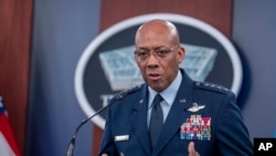 Чарльз Браўн