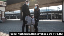 Зачинений на карантин залізничний вокзал у Києві