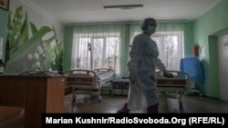 Минулої доби шпиталізували 3 305 людей