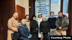 Италияга караштуу Сардиния аралындагы журтташтар добуш берүүгө келишти. Кальяри шаары. 28-ноябрь, 2021-жыл.