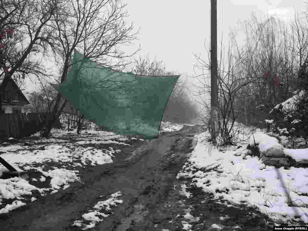 Сітка для перешкоджання можливому вогню снайпера