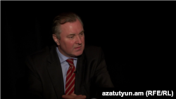 Արխիվ -- Հայաստանում արտակարգ և լիազոր դեսպան Իվան Կուխտա, Երևան, 9 մարտի, 2014թ․