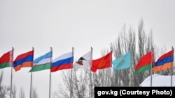 Быйыл Евразия экономикалык биримдигине Кыргызстан төрагалык кылууда.