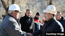 Садыр Жапаров Кадамжай сурьма комбинатына барды. 25-декабрь, 2022-жыл