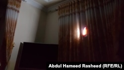 بیشتر مردم در شهر کابل و ولایات حین پرچاوی برق برای روشن کردن خانه های شان از این چراغ ها استفاده می کنند. عکس از آرشیف