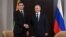Türkmenistanyň prezidenti Serdar Berdimuhamedow (çepde) we Russiýanyň prezidenti Wladimir Putin