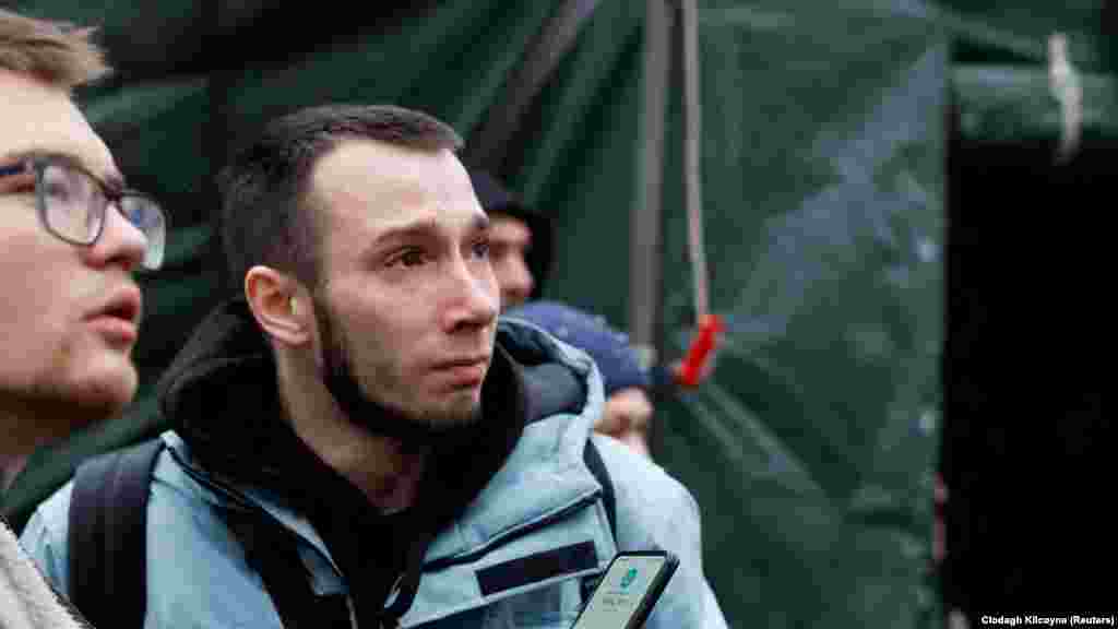 Днепрдин жашоочулары окуя болгон жерде турушат.&nbsp;