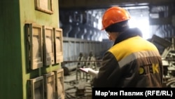 По данным Минэнерго Украины, аварийные отключения будут отменены после стабилизации ситуации в энергосистеме