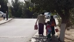 Diňle: Jaý nobatyna duran lebaplylara 'hossarlarynyň Türkiýededigi sebäpli' zerur kepilnama berilmeýär