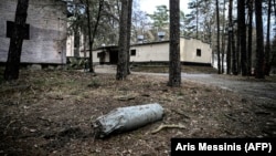 «Поки триває розмінування територій – зберігається загроза для мирного населення», – кажуть в ОВА