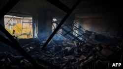 Двоє цивільних загинули в Бахмуті (на фото: наслідки російського обстрілу)