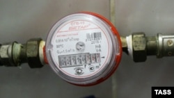 Illýustrasiýa suraty. Suw ölçeýji gural