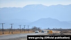 Иллюстрация сүрөт. Балыкчы-Каракол жолу.