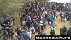 Հազարավոր միգրանտներ փորձում են Բելառուսի տարածքից տեղափոխվել Լեհաստան: