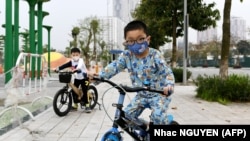 Дети во Въетнаме.