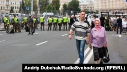 Поліція та Нацгвардія під час заходів Української православної церкви Московського патріархату з нагоди Дня хрещення Русі-України на Володимирської гірці